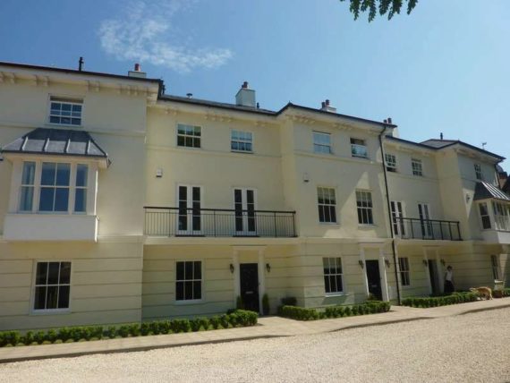4 Bedroom Town House